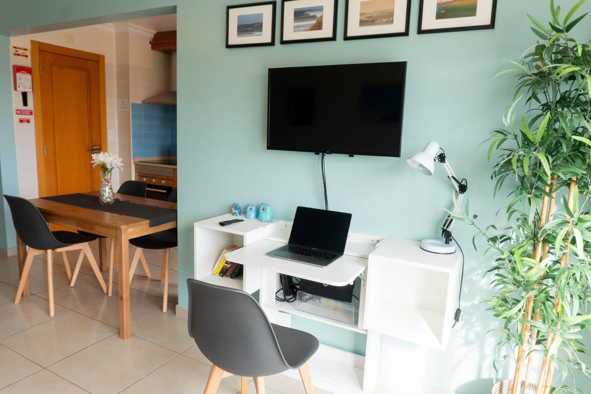 Apartments Baleal: Close To The Sea + Pool Exterior photo